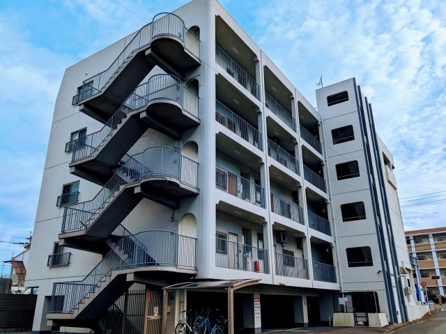 古いマンションを現状売却するイメージ